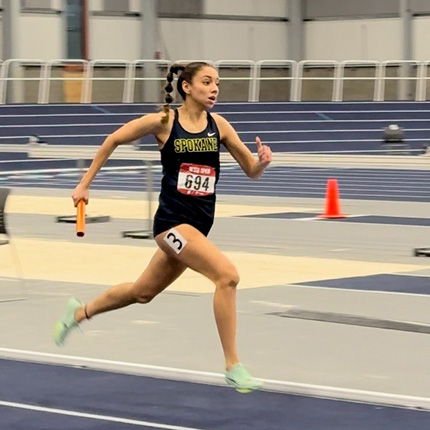 Lizbeth Soto in the sprint competition at the WSU Cougar Invitational.